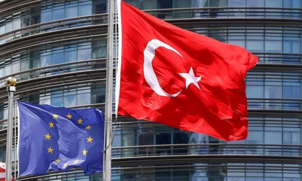 Γαλλική πρεσβεία: Άκυρη η συμφωνία Τουρκίας – Λιβύης